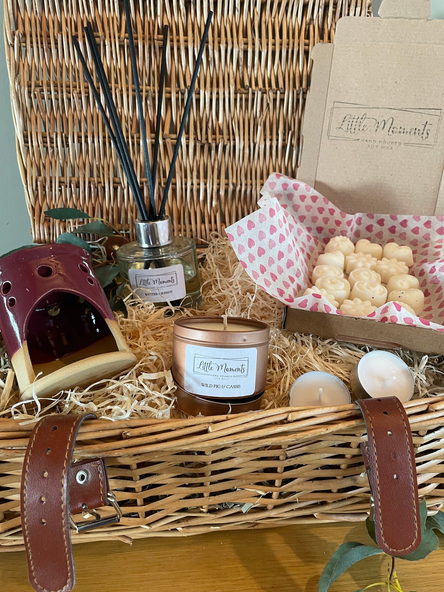 wicker basket gift hamper with hand poured candle reed diffuser wax melts wax melt burner