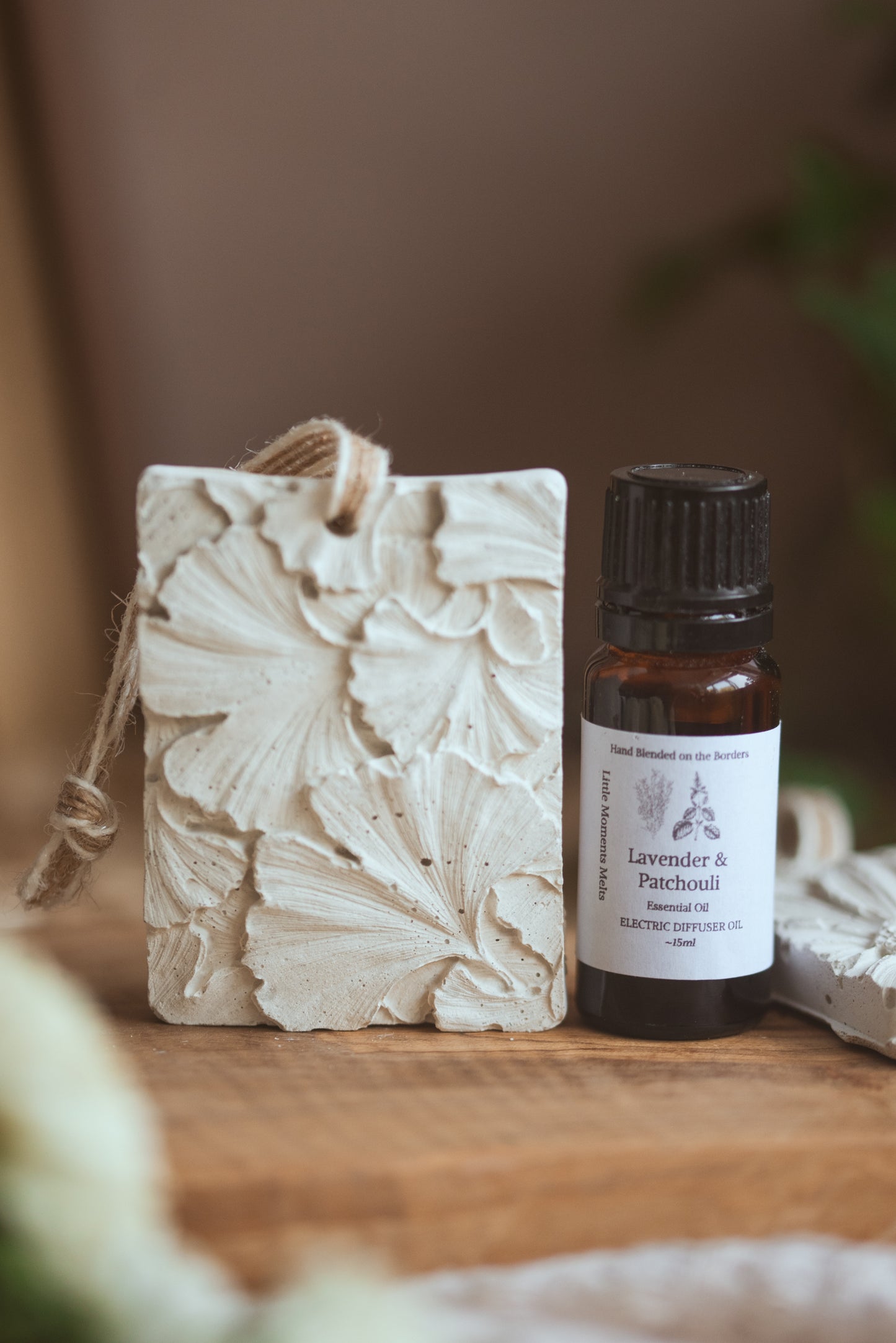 Portland Stone-Effect Hanging Fresheners – Handcrafted Fragrance Decor