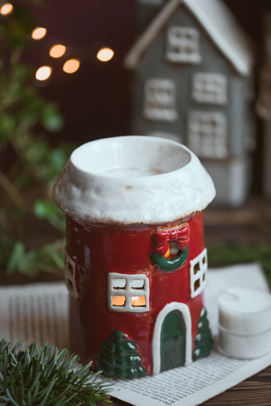 Christmas Wax Melt Burner – Festive Ceramic House Wax Warmer